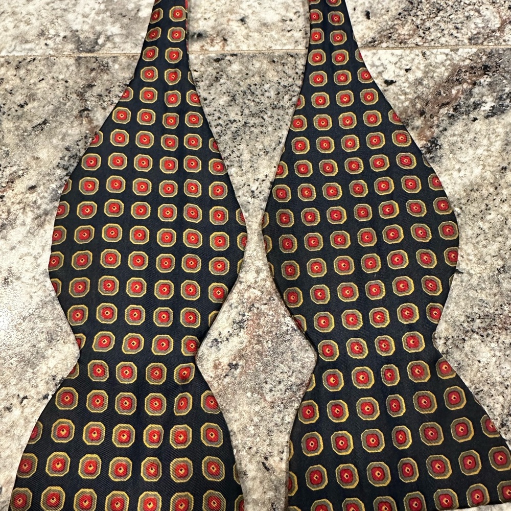 Vintage John Wanamaker Silk Bow Tie Navy Field, Red Geometric Pattern